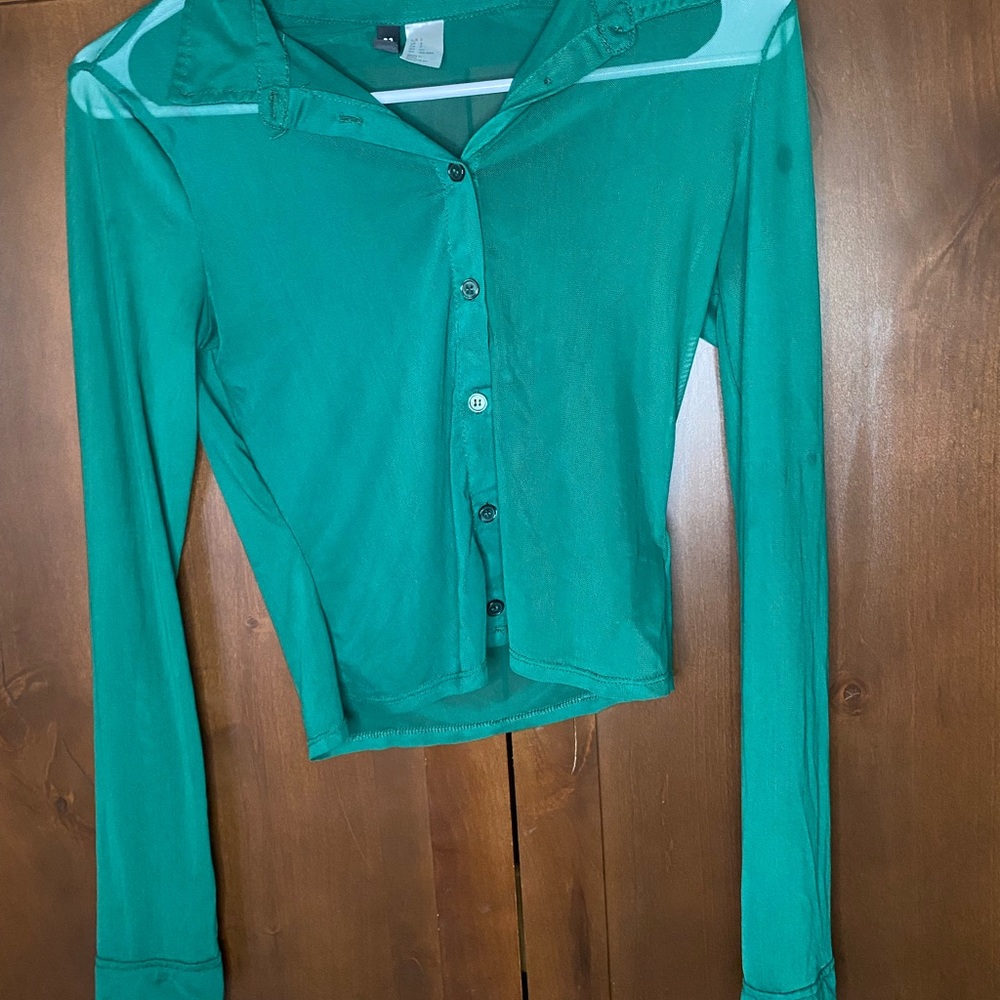 Green mesh Divided blouse size small!